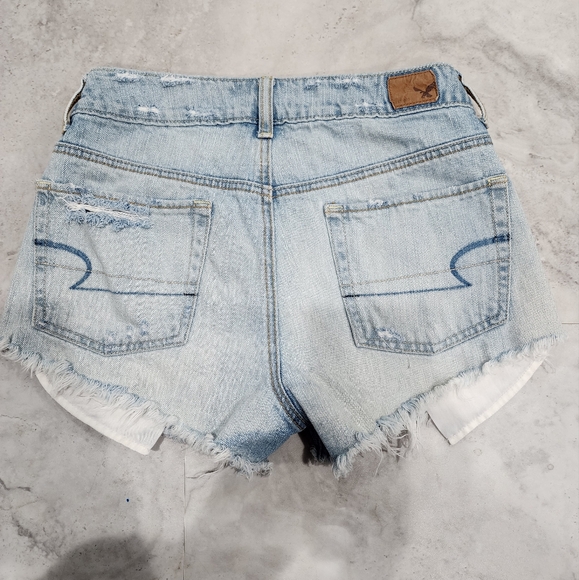 American Eagle Shorts Womens Distressed Cutoff Jeans Light 2 - Picture 5 of 5